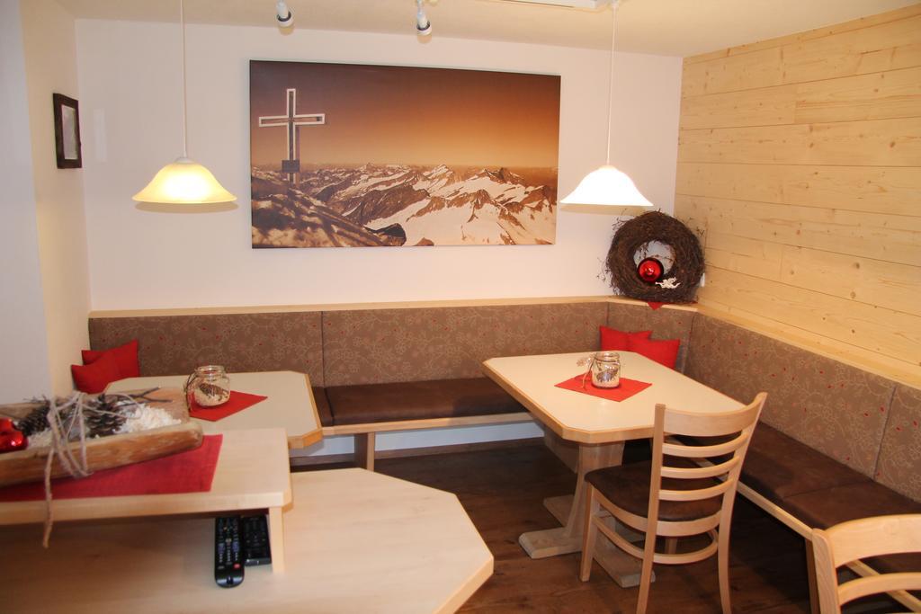 Apartmenthaus Innerkratzerhof Prägraten 外观 照片