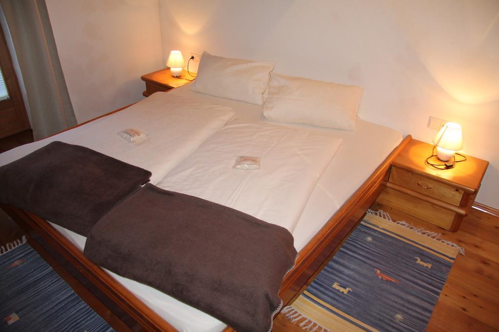Apartmenthaus Innerkratzerhof Prägraten 外观 照片