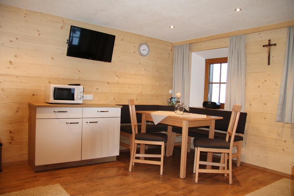 Apartmenthaus Innerkratzerhof Prägraten 外观 照片